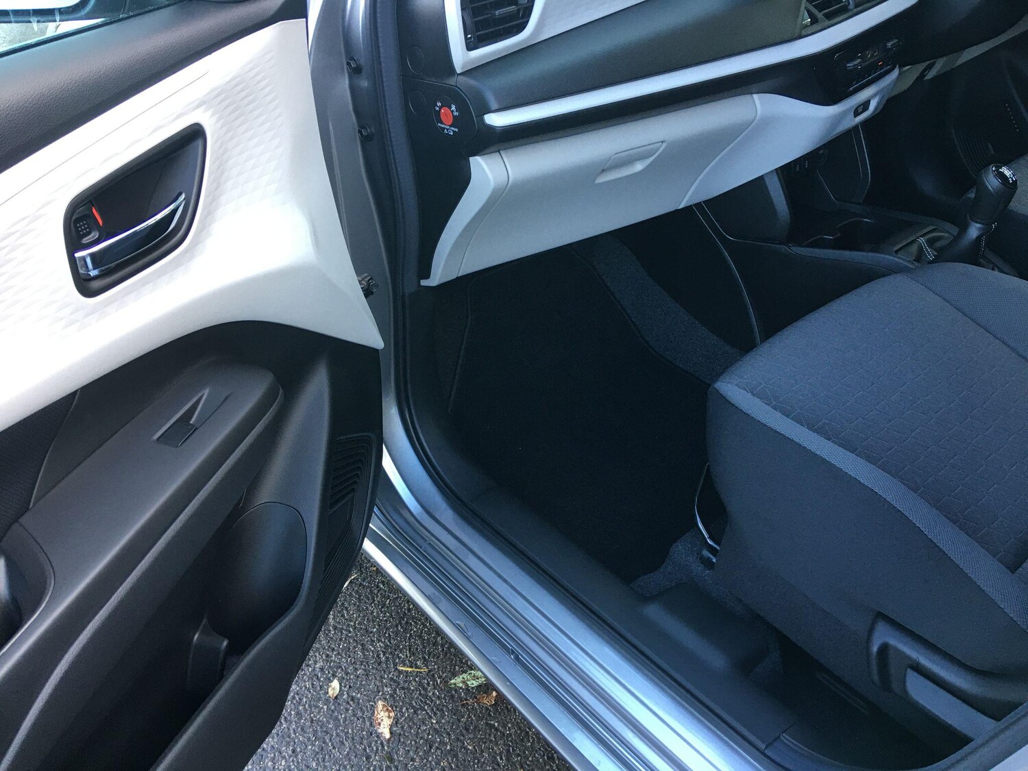 Used Suzuki Swift 2025 for sale - 76399367: Photo 25