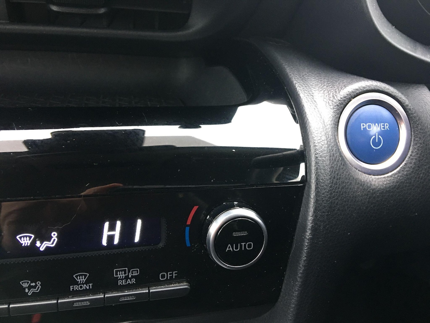 Used Toyota Yaris Cross 2022 for sale - 77525116: Photo 47