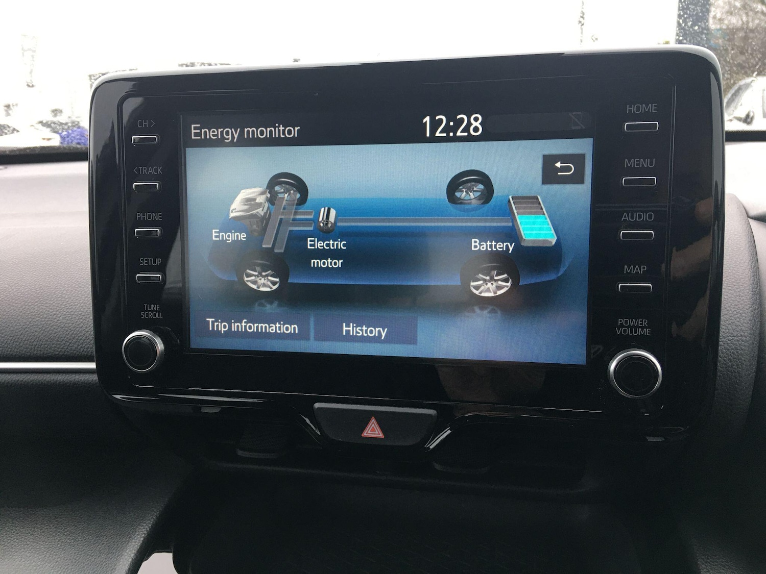 Used Toyota Yaris Cross 2022 for sale - 77525116: Photo 51