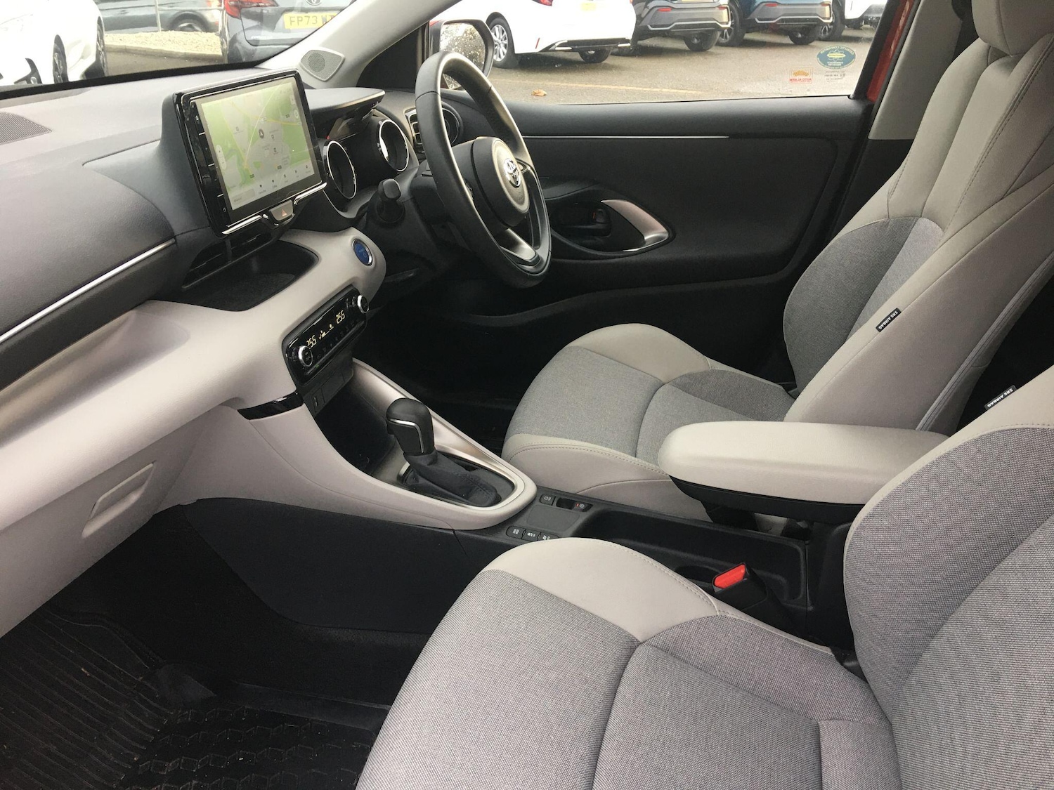 Used Toyota Yaris 2023 for sale - 76727957: Photo 15