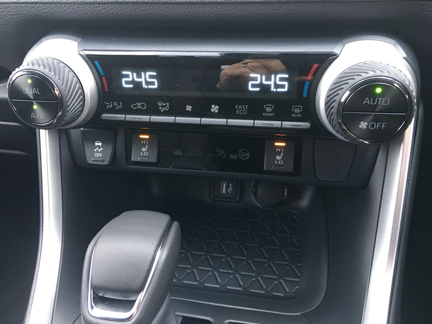 Used Toyota RAV4 2025 for sale - 77359272: Photo 34