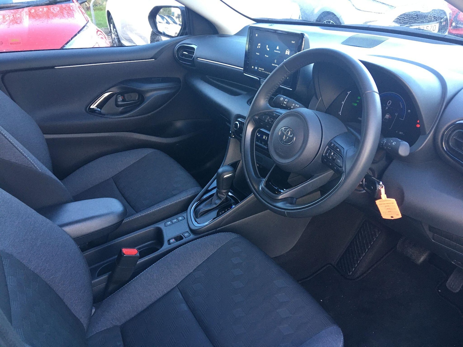 Used Toyota Yaris for sale - 77175048: Photo 14