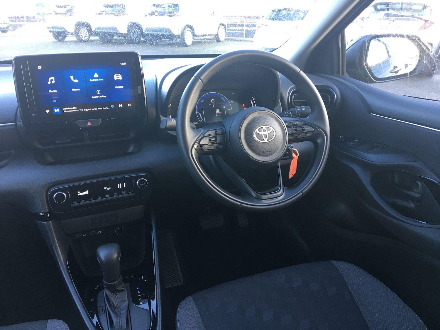 Used Toyota Yaris for sale - 77175048: Photo 15