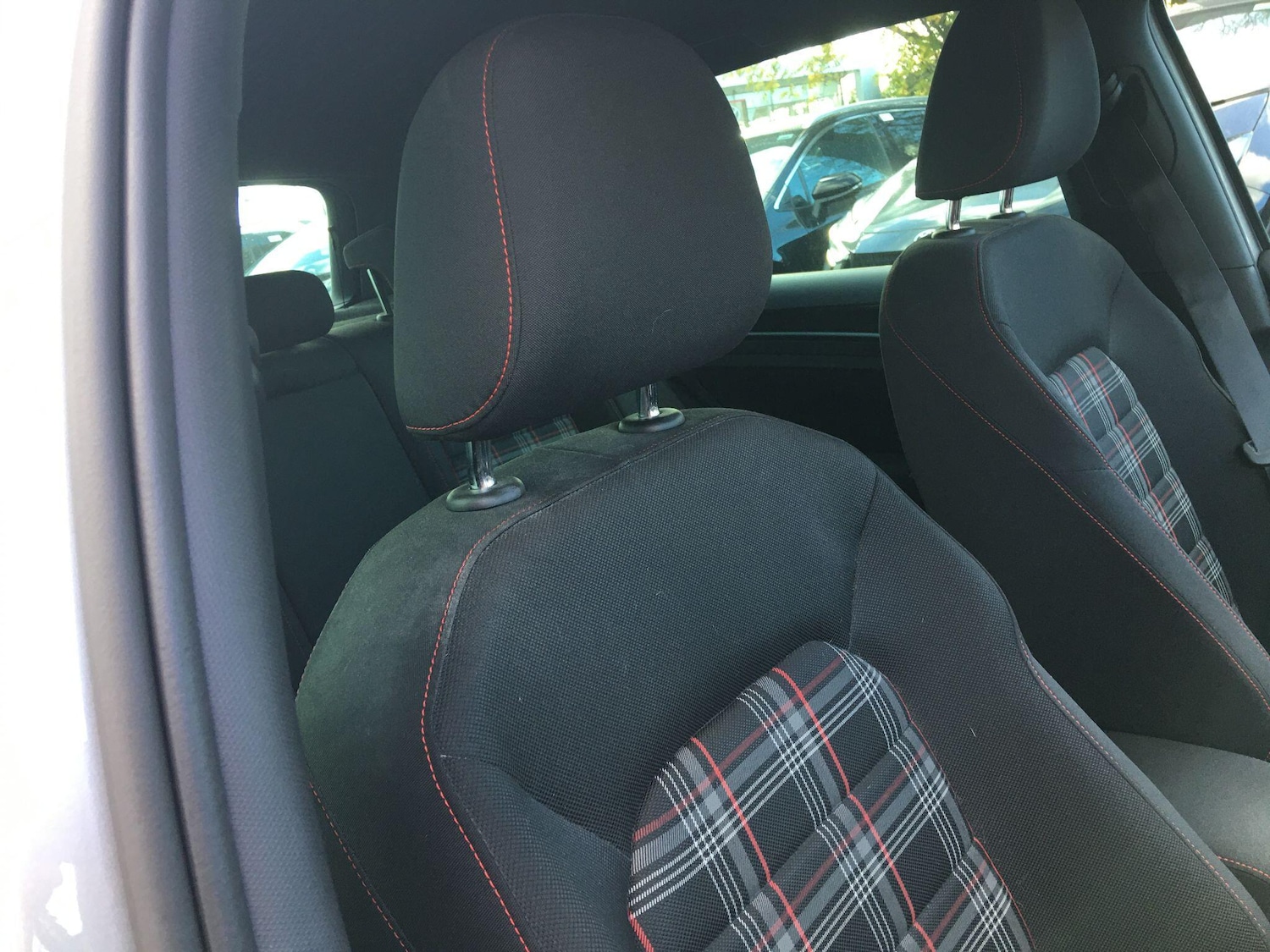 Used Volkswagen Golf 2016 for sale - 76397833: Photo 44