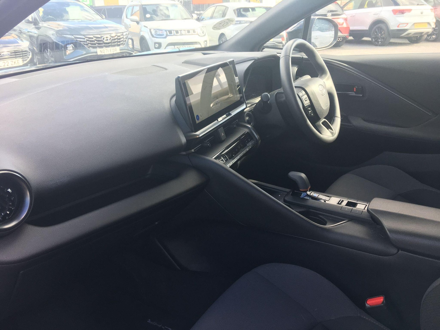 Used Toyota C-HR 2024 for sale - 77304903: Photo 16