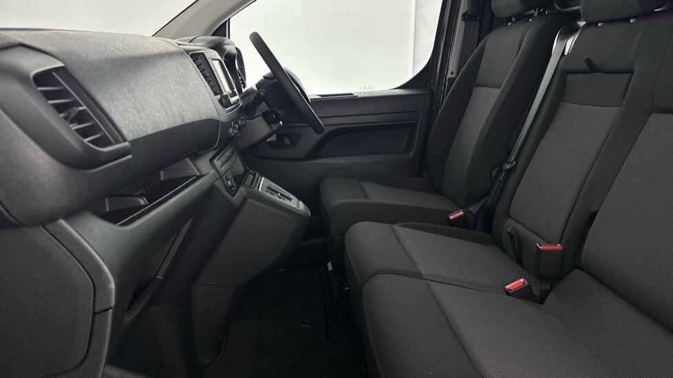 Used Toyota ProAce 2025 for sale - 77993518: Photo 18