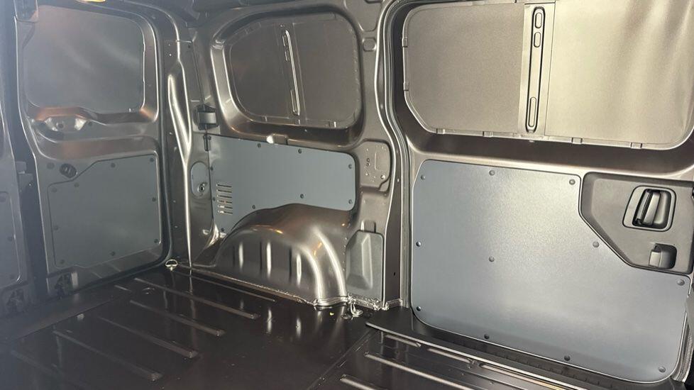 Used Toyota ProAce 2025 for sale - 77993518: Photo 20