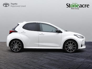 Used Toyota Yaris 2023 for sale - 79793725: Photo