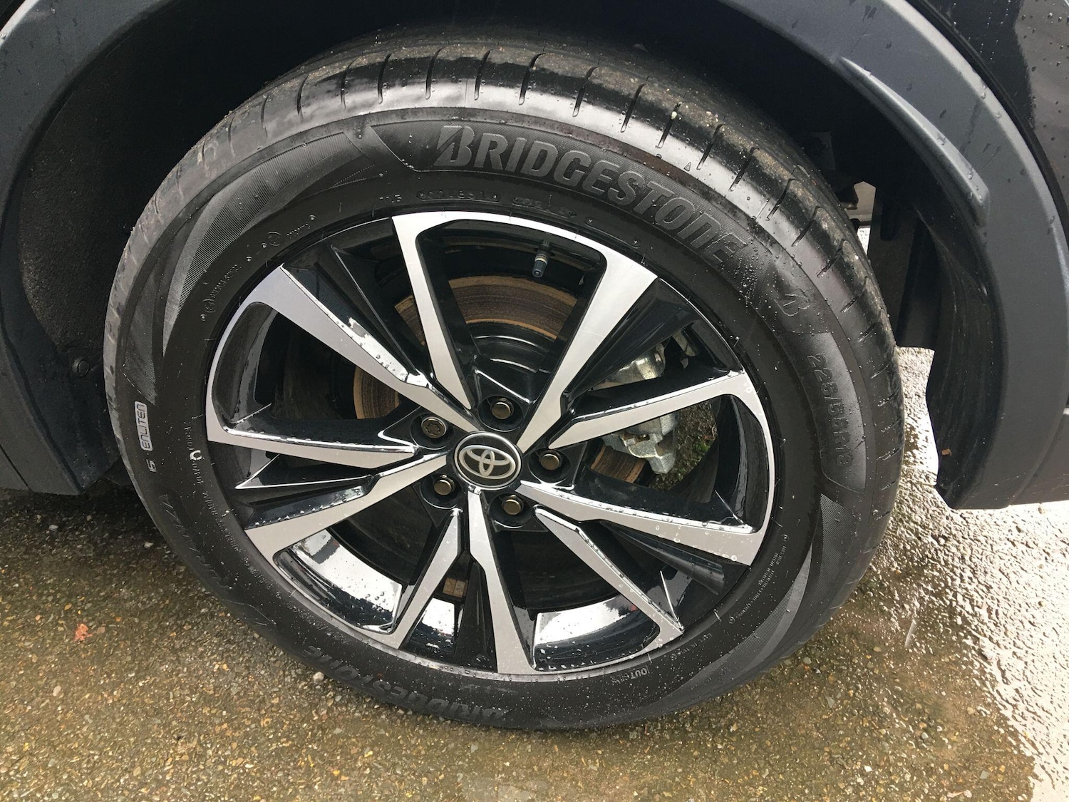 Used Toyota C-HR 2024 for sale - 76913572: Photo 12