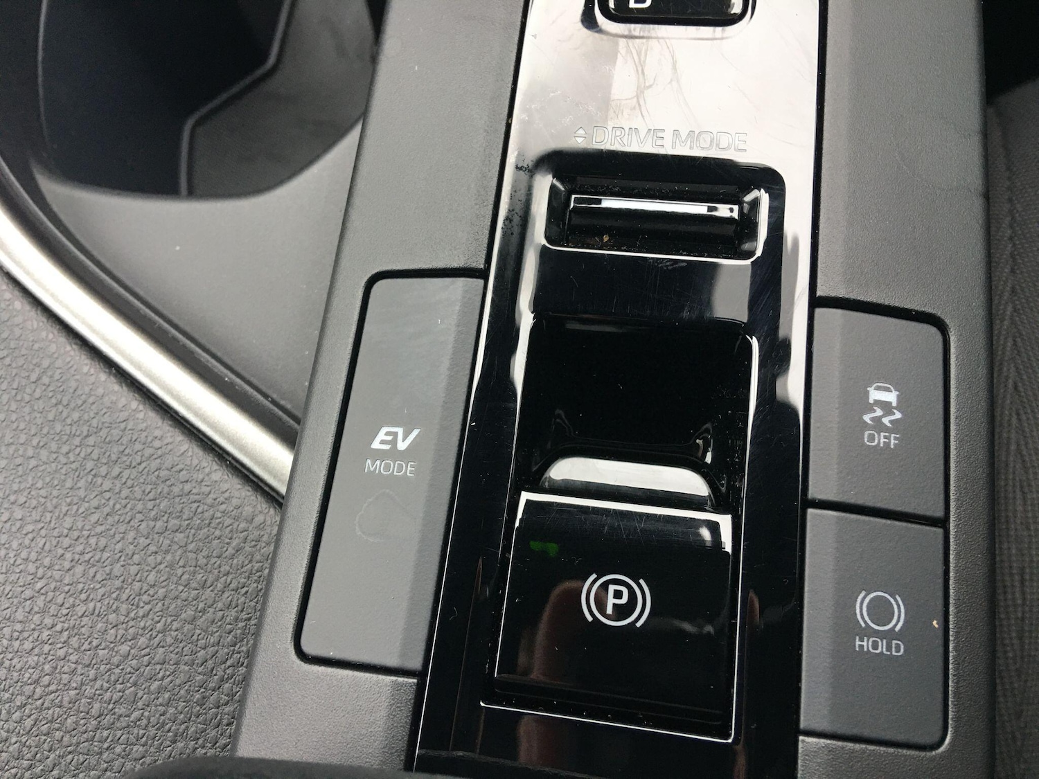 Used Toyota C-HR 2024 for sale - 76913572: Photo 45