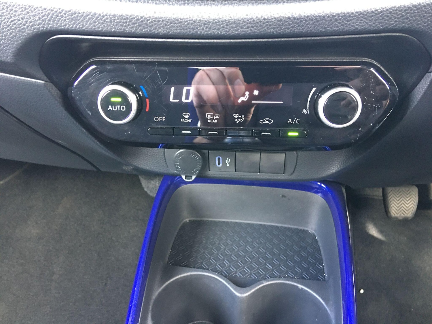 Vehicle 35