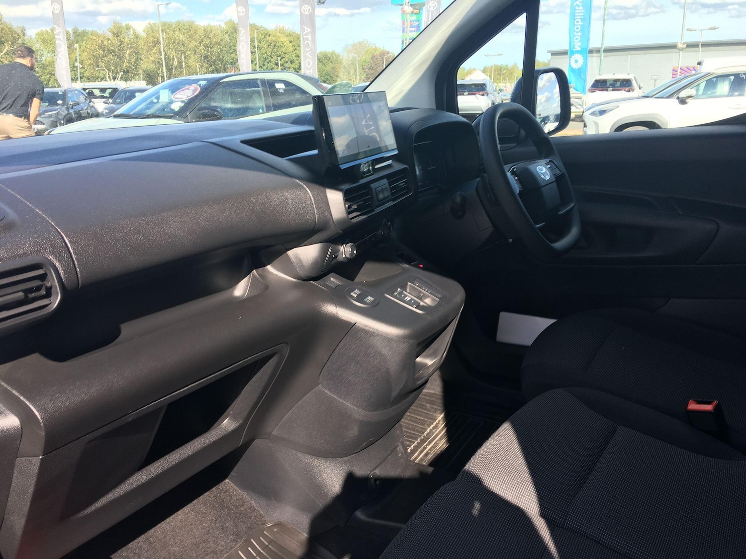 Used Toyota ProAce 2024 for sale - 76727875: Photo 15