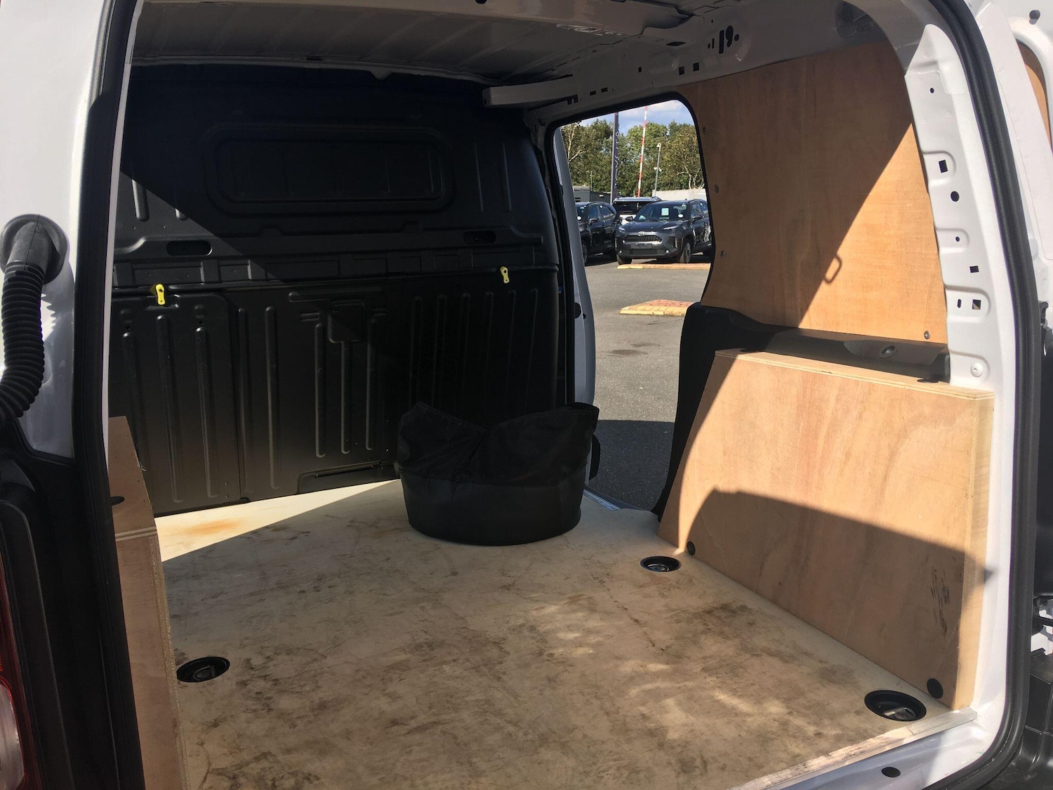 Used Toyota ProAce 2024 for sale - 76727875: Photo 16