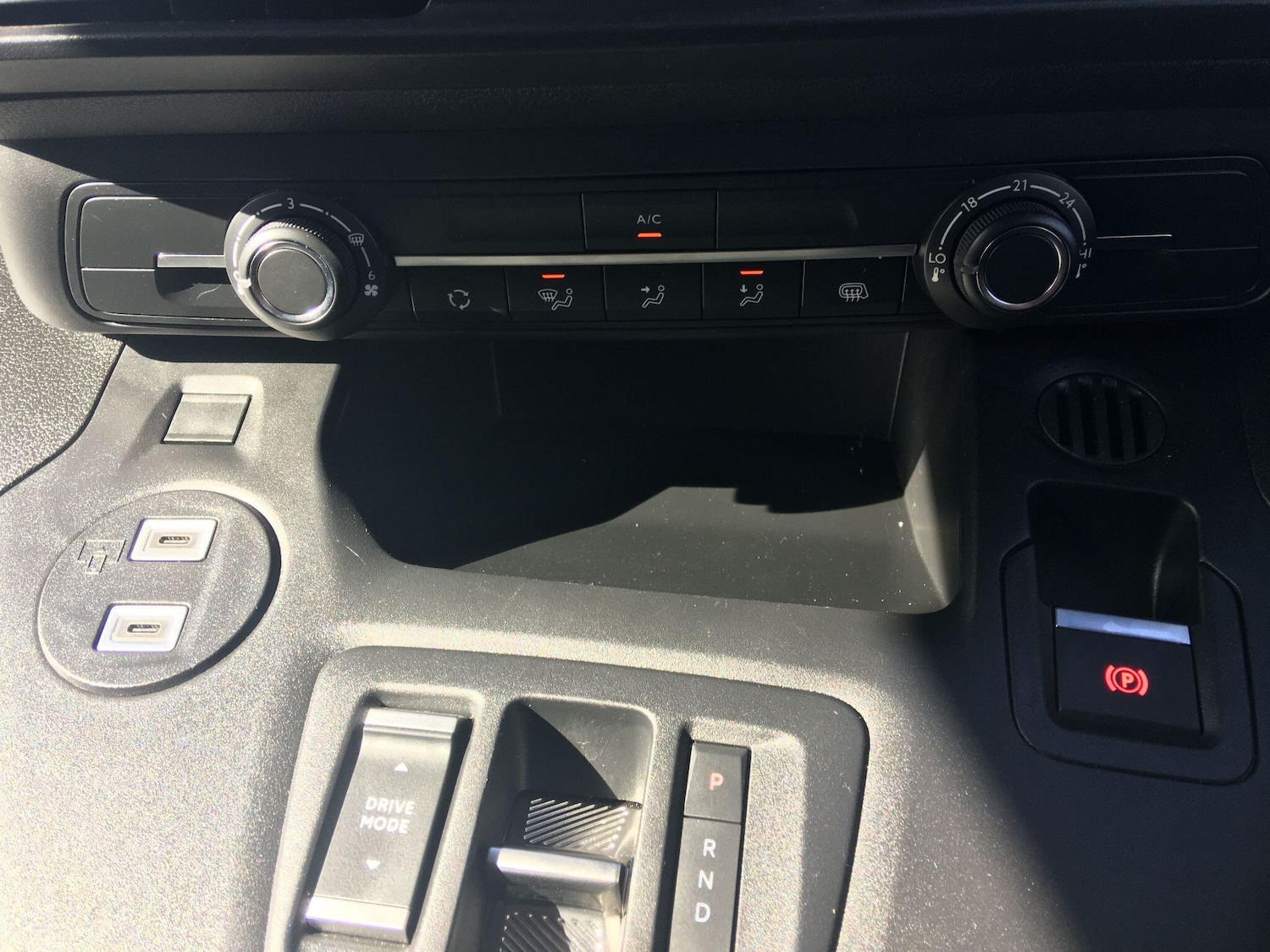 Used Toyota ProAce 2024 for sale - 76727875: Photo 32