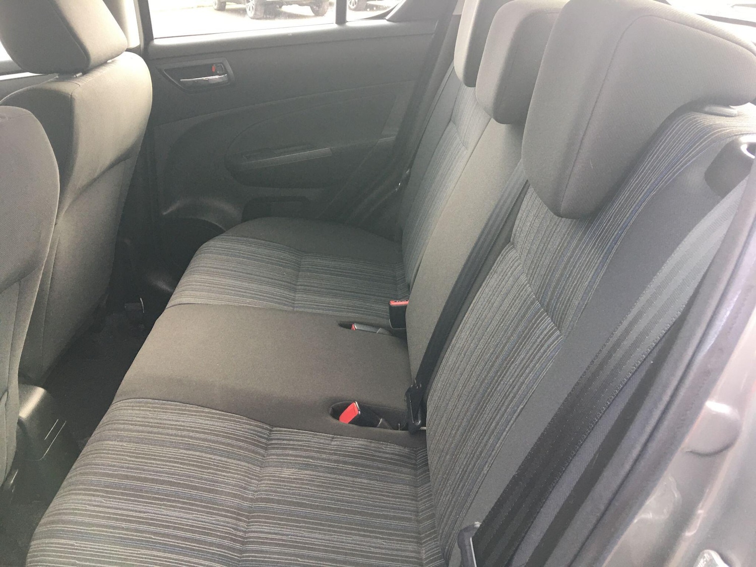 Used Suzuki Swift 2015 for sale - 77279013: Photo 18