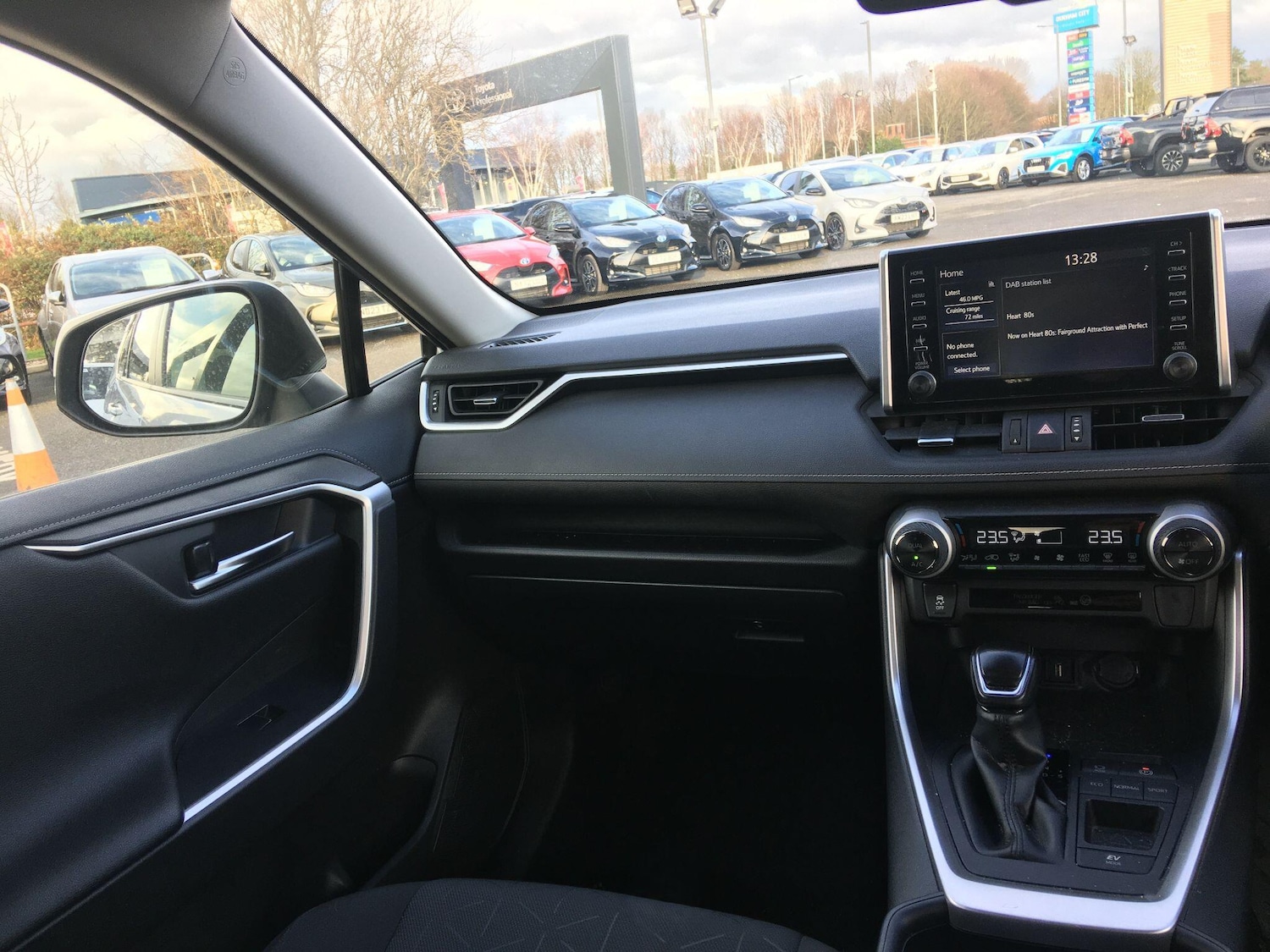 Used Toyota RAV4 2020 for sale - 77278878: Photo 17