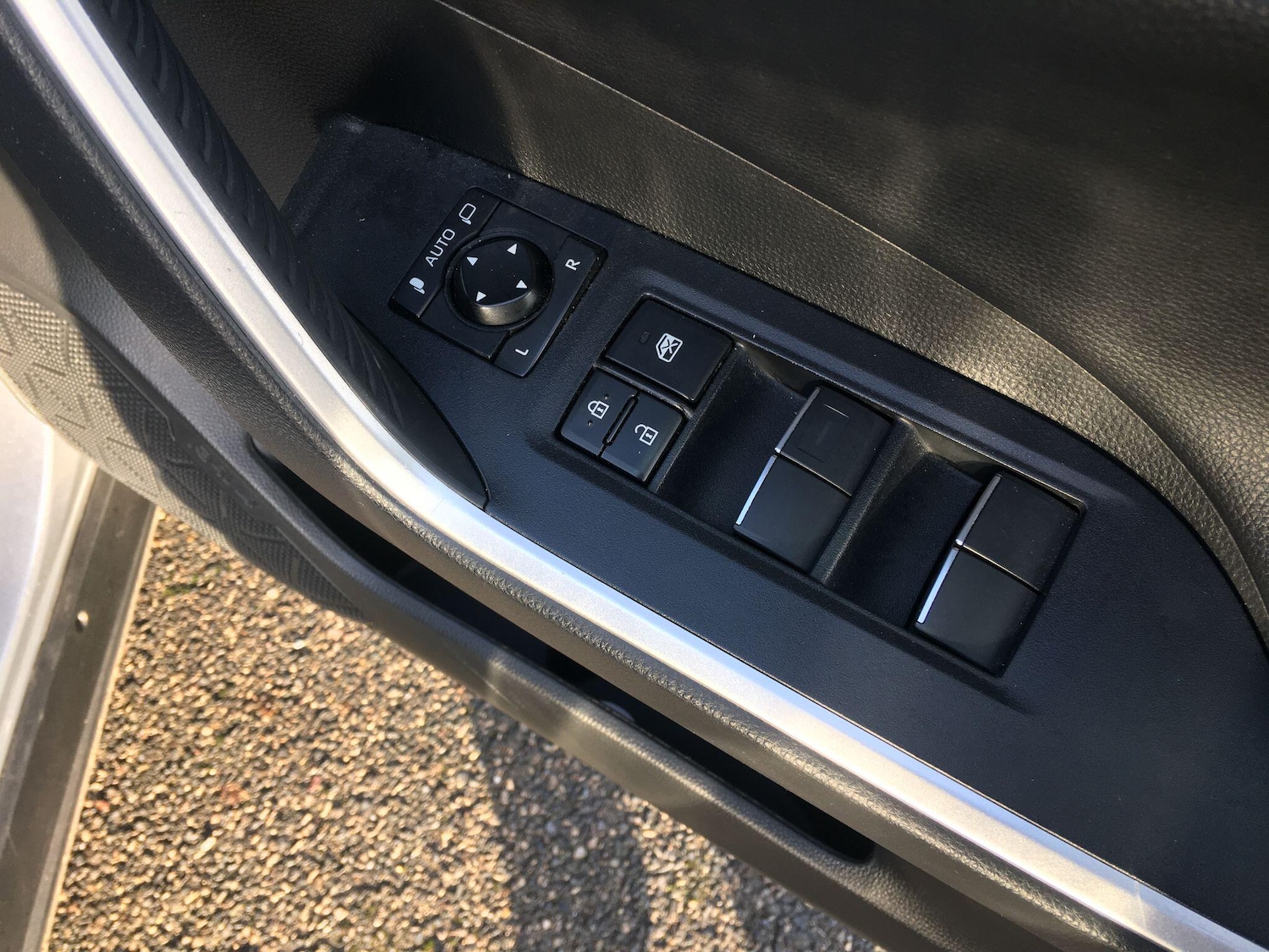 Used Toyota RAV4 2020 for sale - 77278878: Photo 35