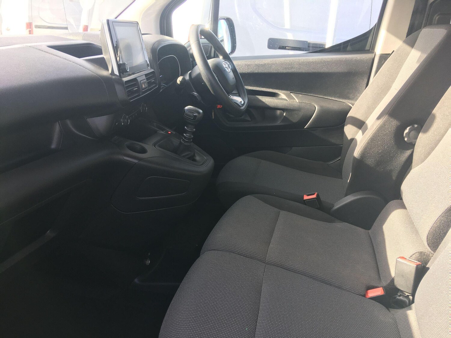 Used Toyota ProAce 2022 for sale - 76388659: Photo 14