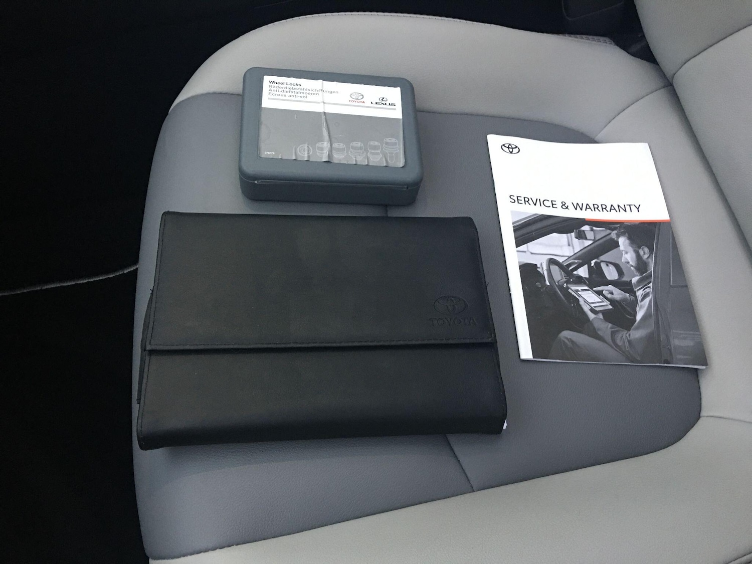 Used Toyota RAV4 2022 for sale - 77029890: Photo 24