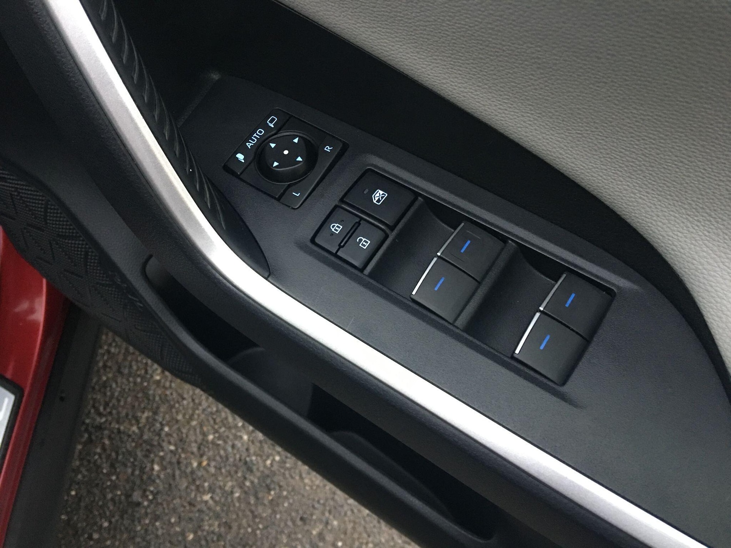 Used Toyota RAV4 2022 for sale - 77029890: Photo 46