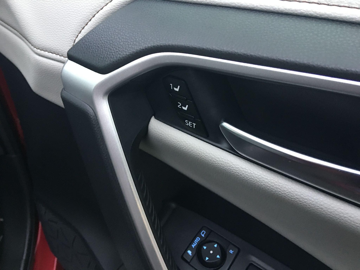 Used Toyota RAV4 2022 for sale - 77029890: Photo 47