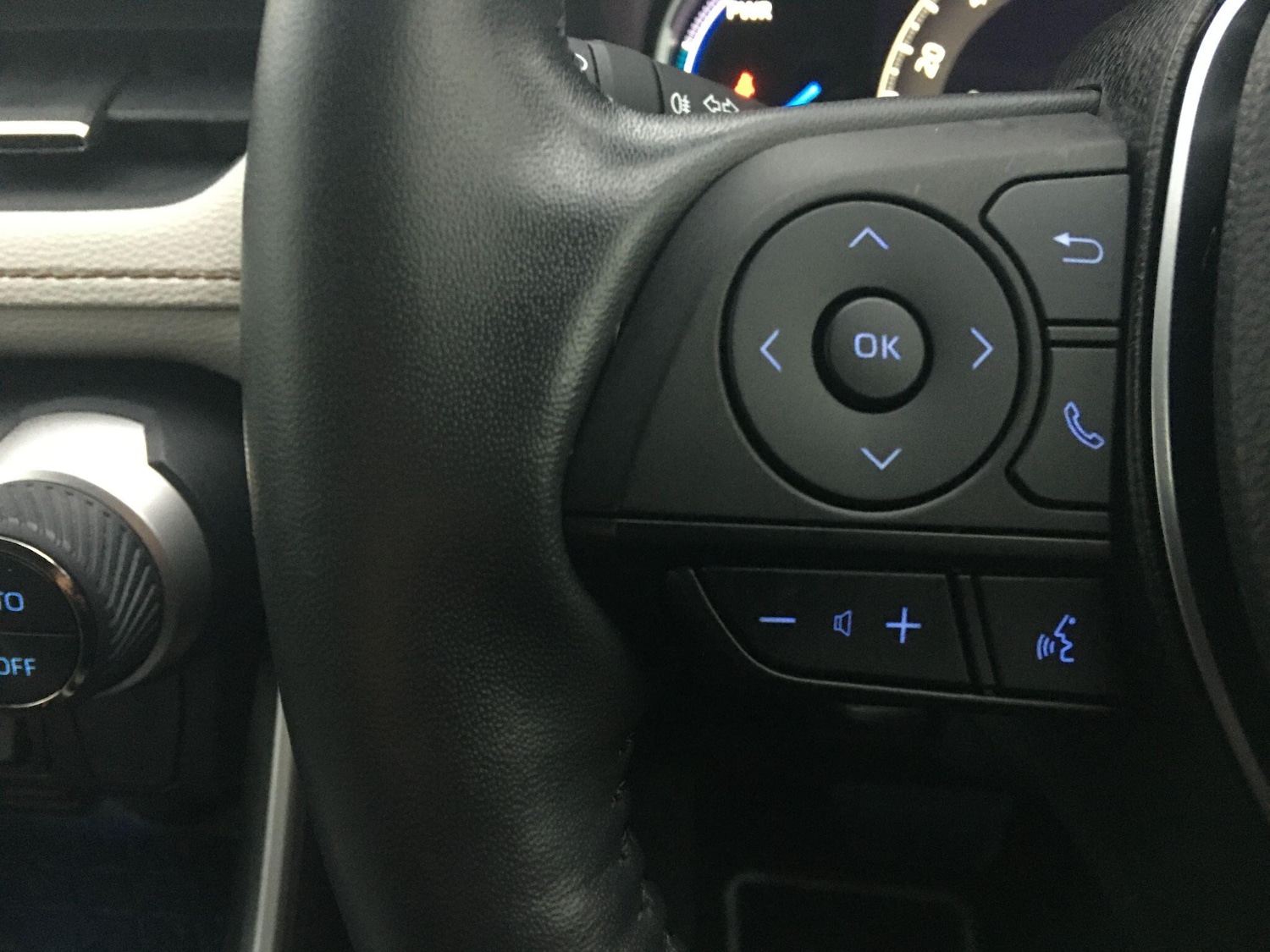 Used Toyota RAV4 2022 for sale - 77029890: Photo 50