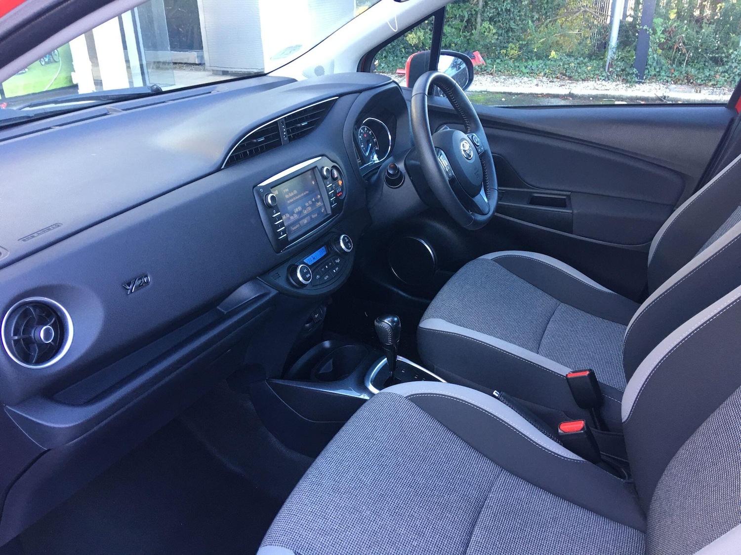 Used Toyota Yaris 2020 for sale - 76645661: Photo 16