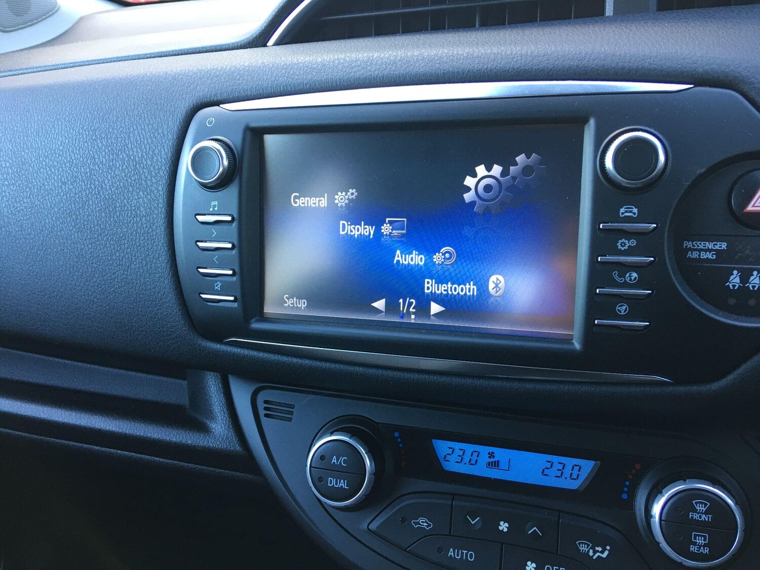 Used Toyota Yaris 2020 for sale - 76645661: Photo 25