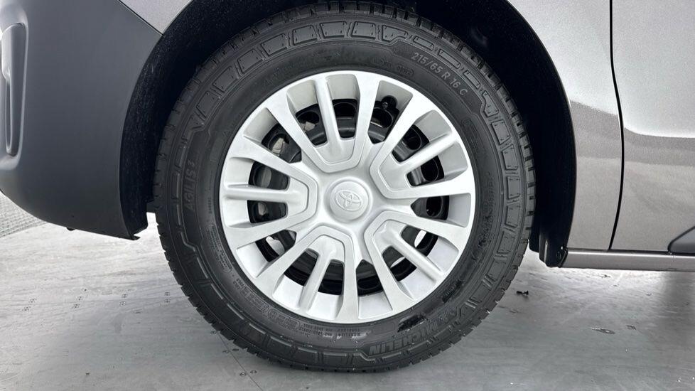 Used Toyota ProAce 2025 for sale - 77632982: Photo 11