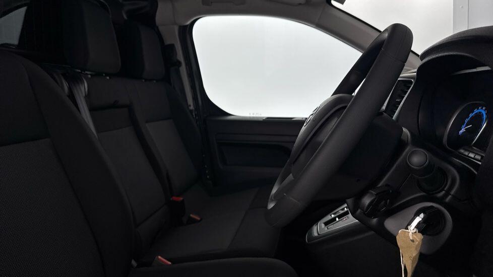 Used Toyota ProAce 2025 for sale - 77632982: Photo 18