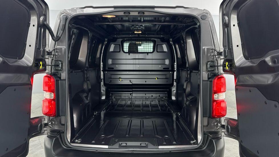 Used Toyota ProAce 2025 for sale - 77632982: Photo 21