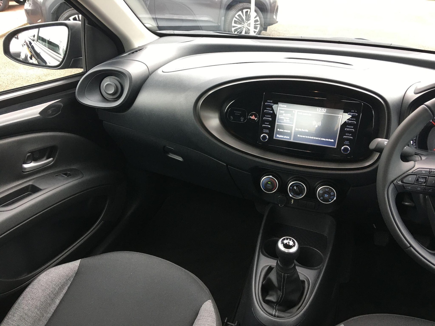 Used Toyota Aygo X 2023 for sale - 76645225: Photo 17