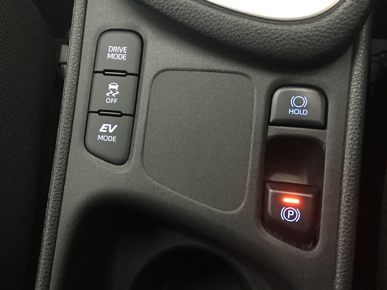 Used Toyota Yaris 2023 for sale - 77525120: Photo 37