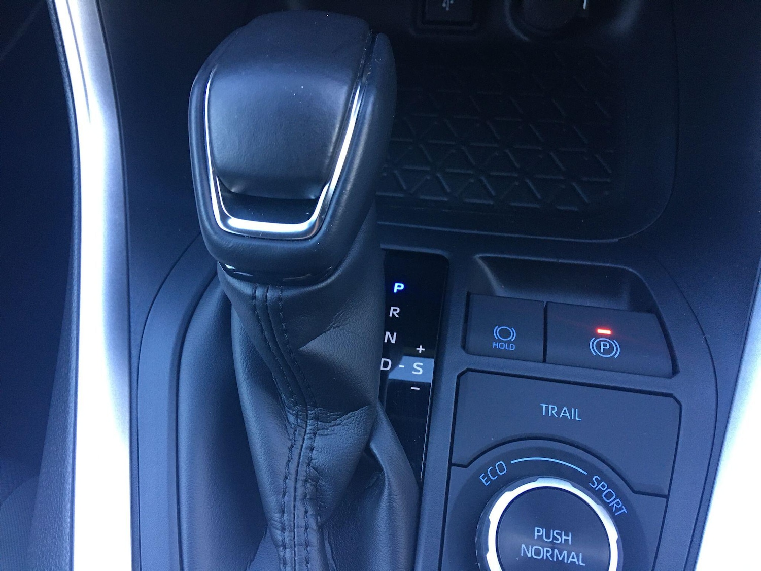 Used Toyota RAV4 2021 for sale - 76898227: Photo 52