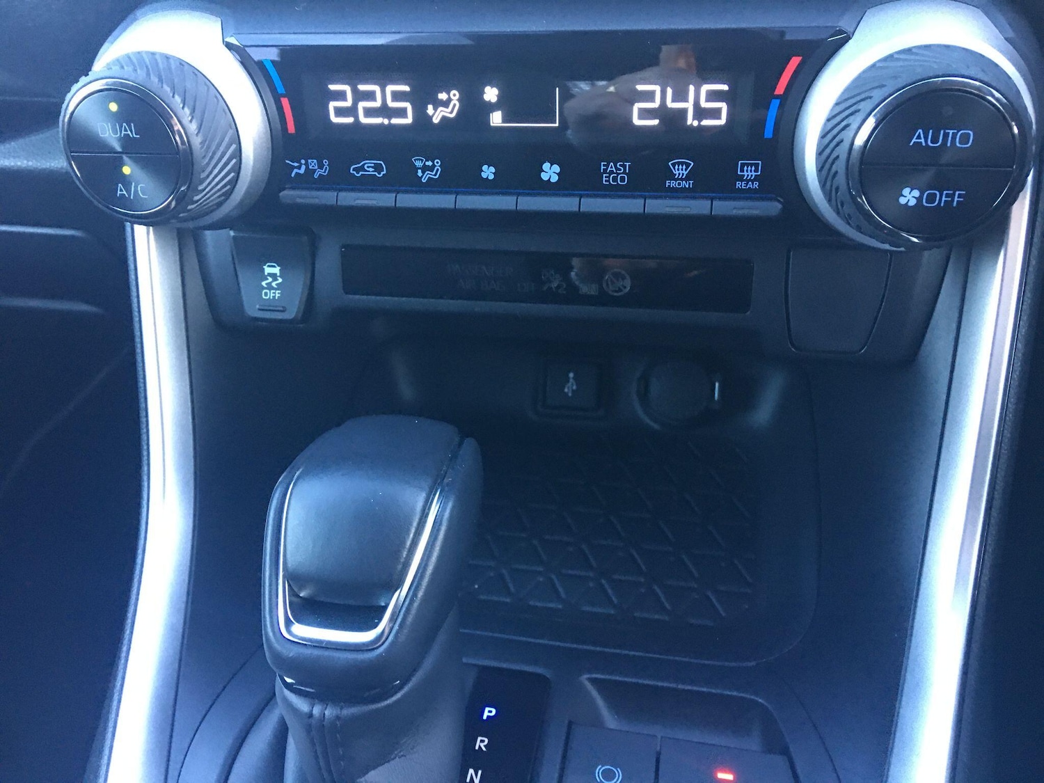 Used Toyota RAV4 2021 for sale - 76898227: Photo 53