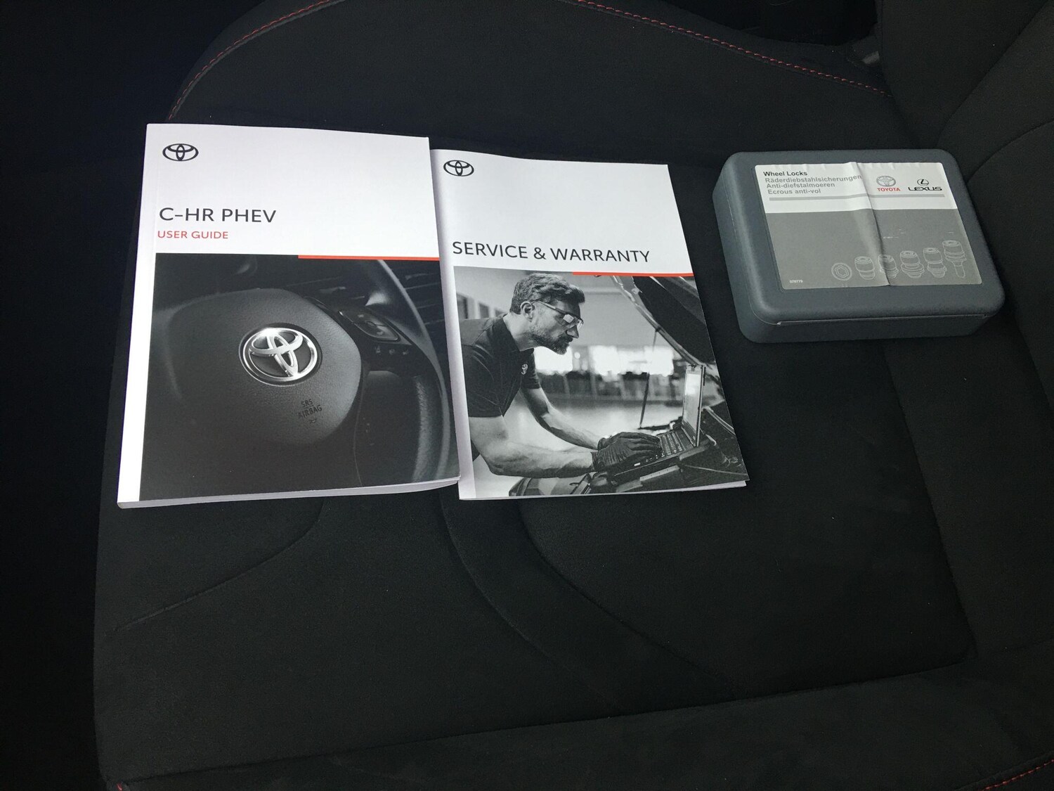 Used Toyota C-HR 2024 for sale - 77564920: Photo 21