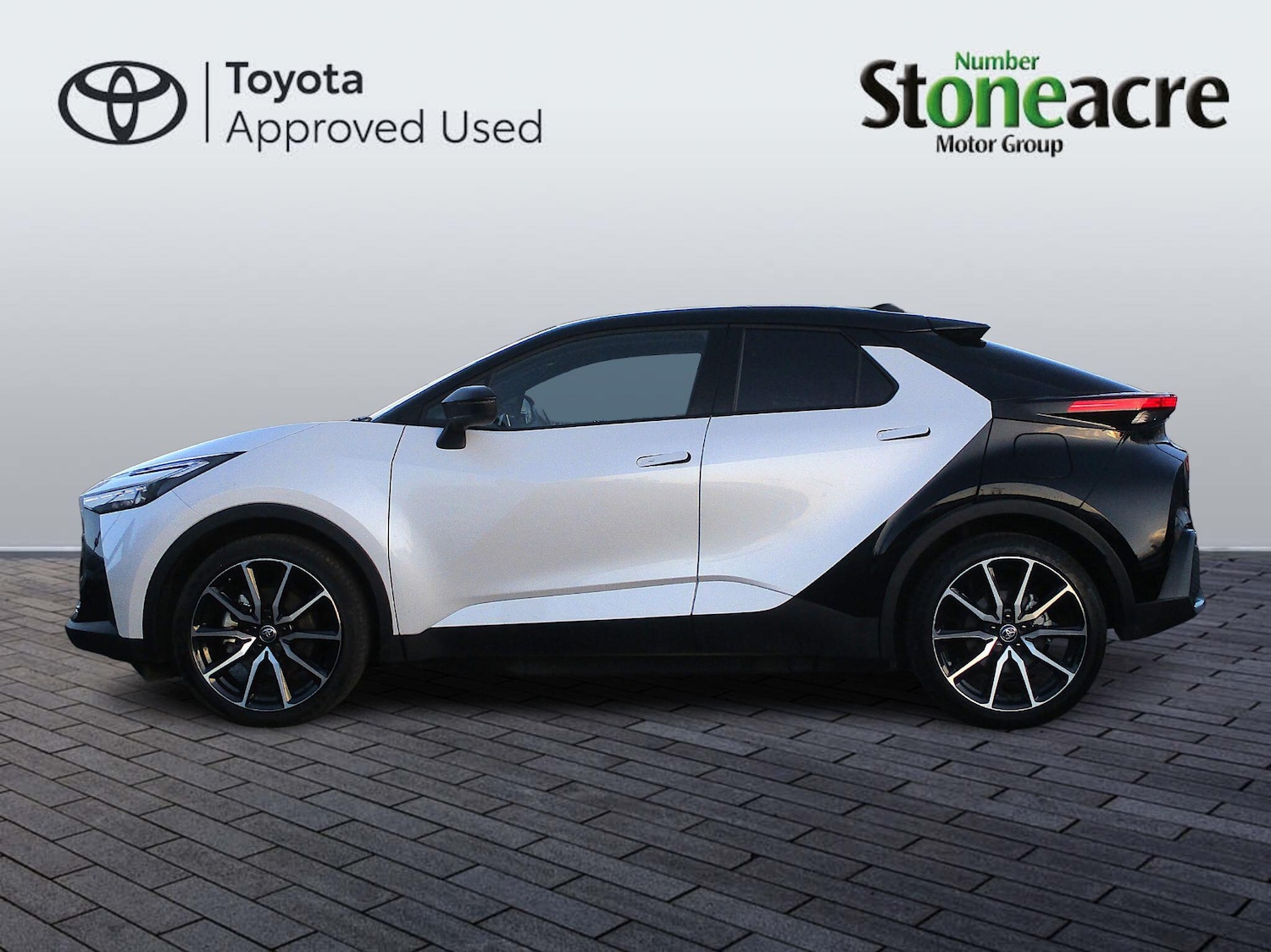 Used Toyota C-HR 2024 for sale - 77564920: Photo 9