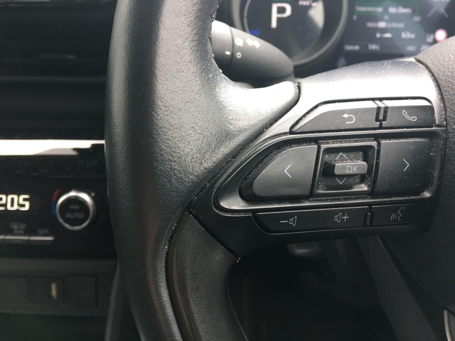 Used Toyota Yaris Cross 2022 for sale - 76645705: Photo 29