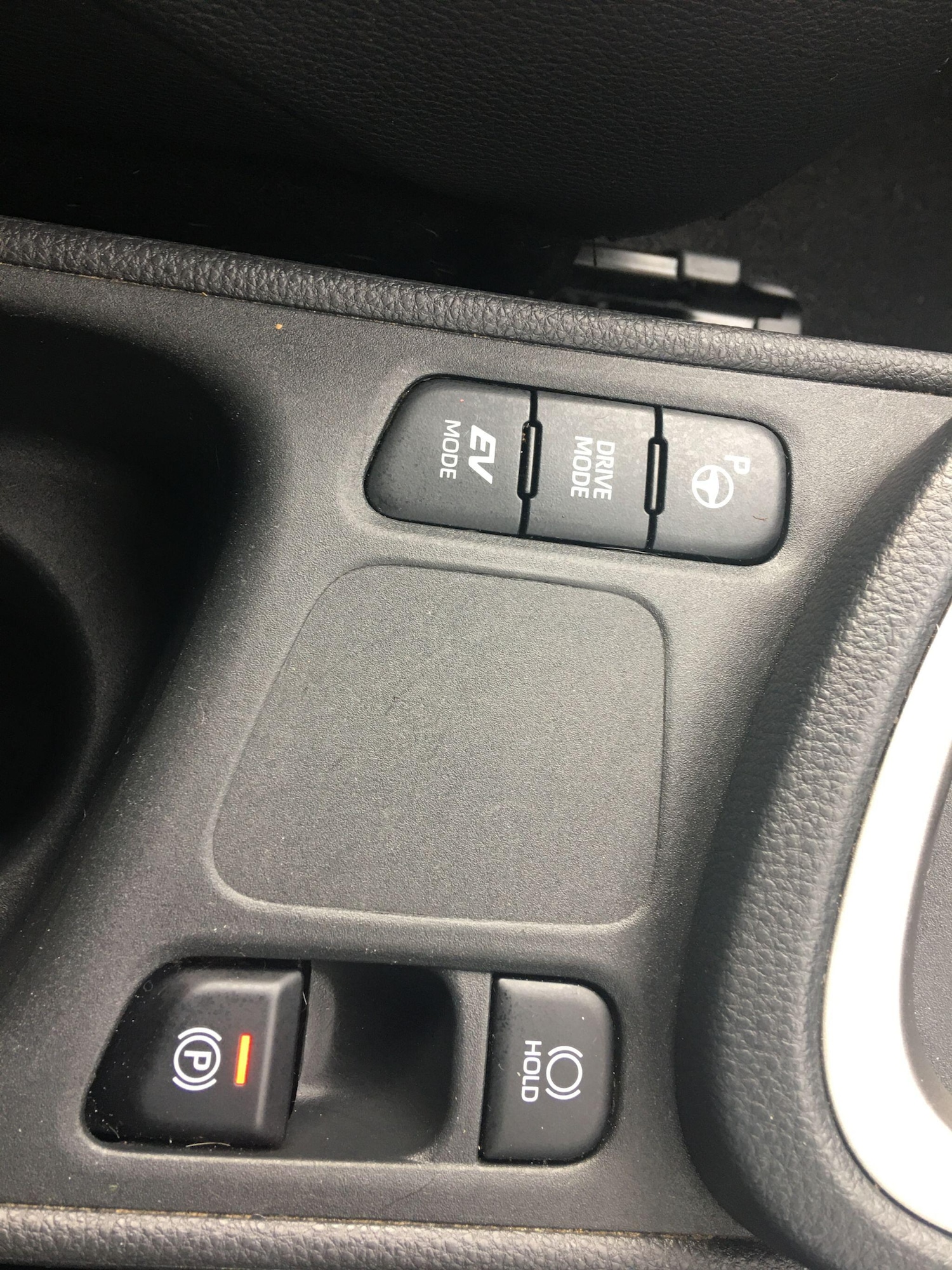 Used Toyota Yaris Cross 2023 for sale - 76433009: Photo 42