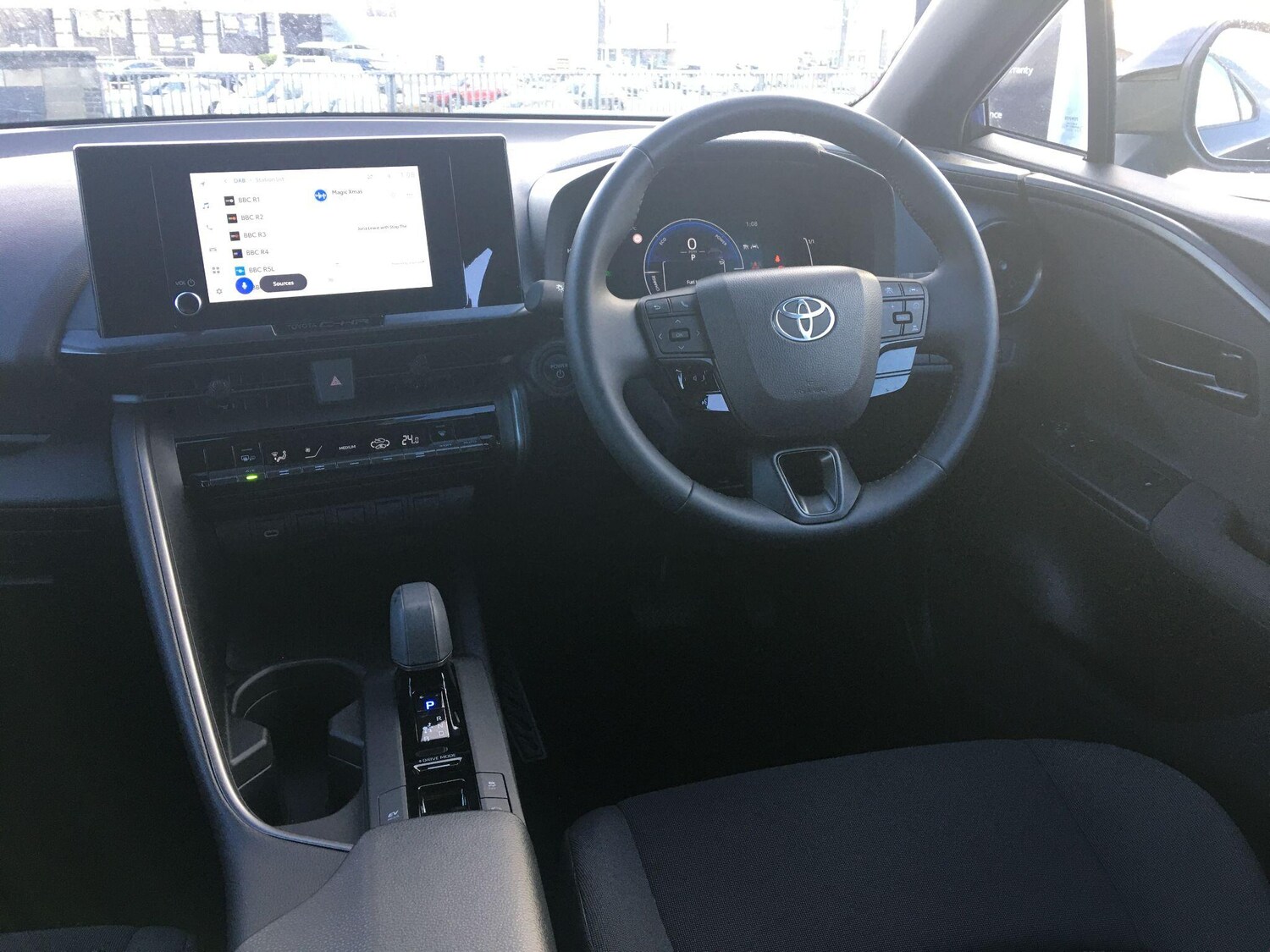 Used Toyota C-HR 2024 for sale - 77411094: Photo 15