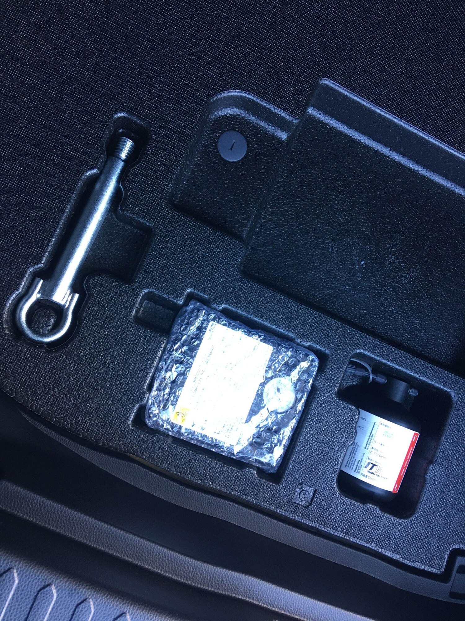 Used Toyota C-HR 2024 for sale - 77411094: Photo 27