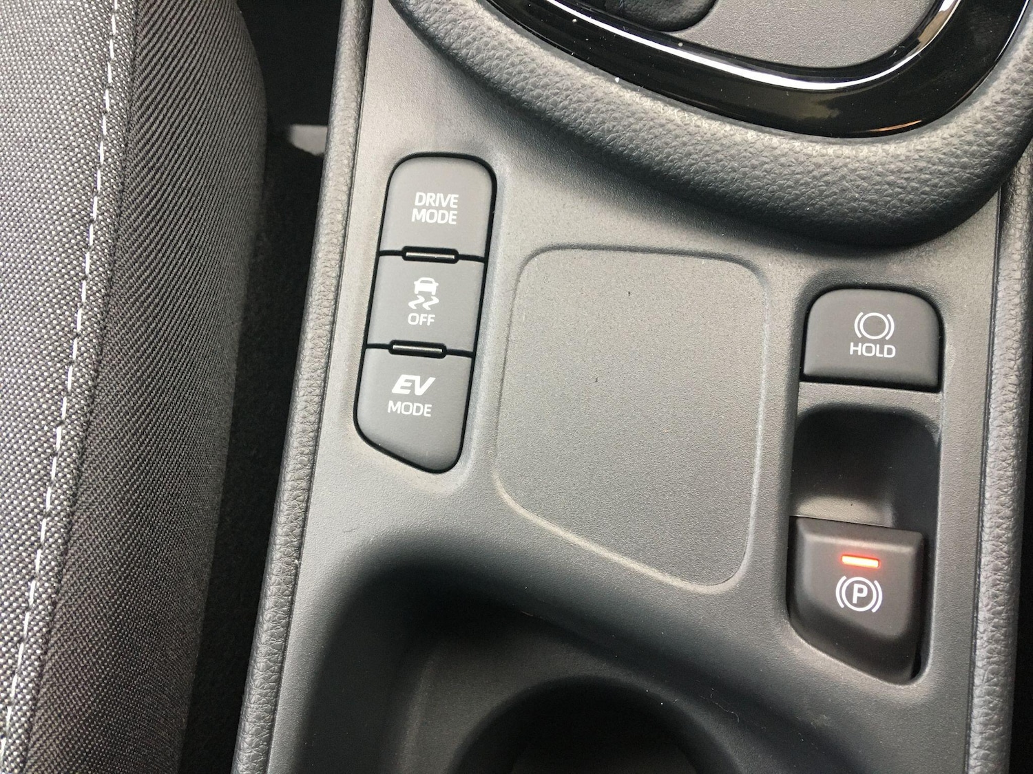 Used Toyota Yaris 2025 for sale - 77108928: Photo 32