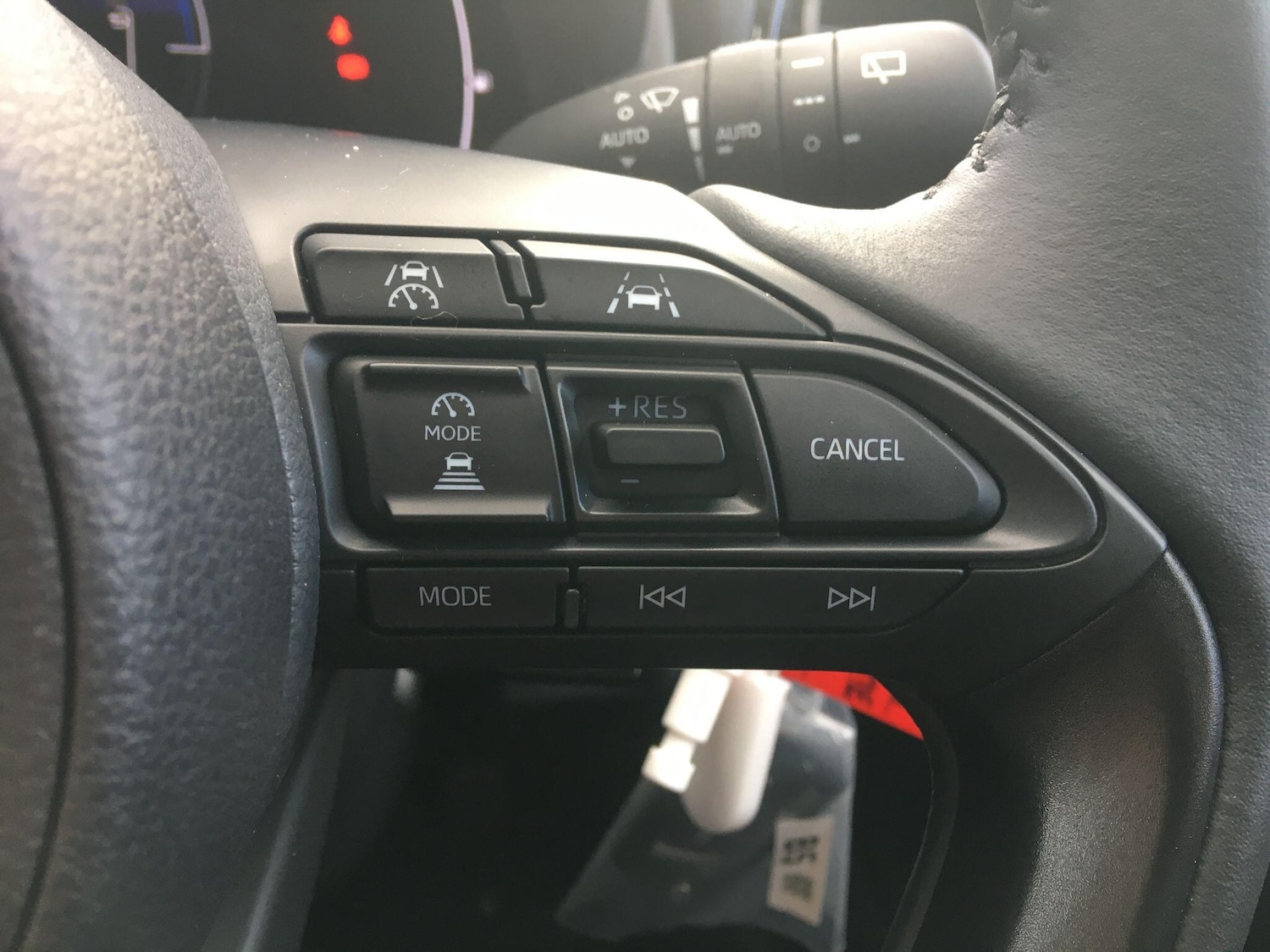 Used Toyota Yaris 2025 for sale - 77108928: Photo 37