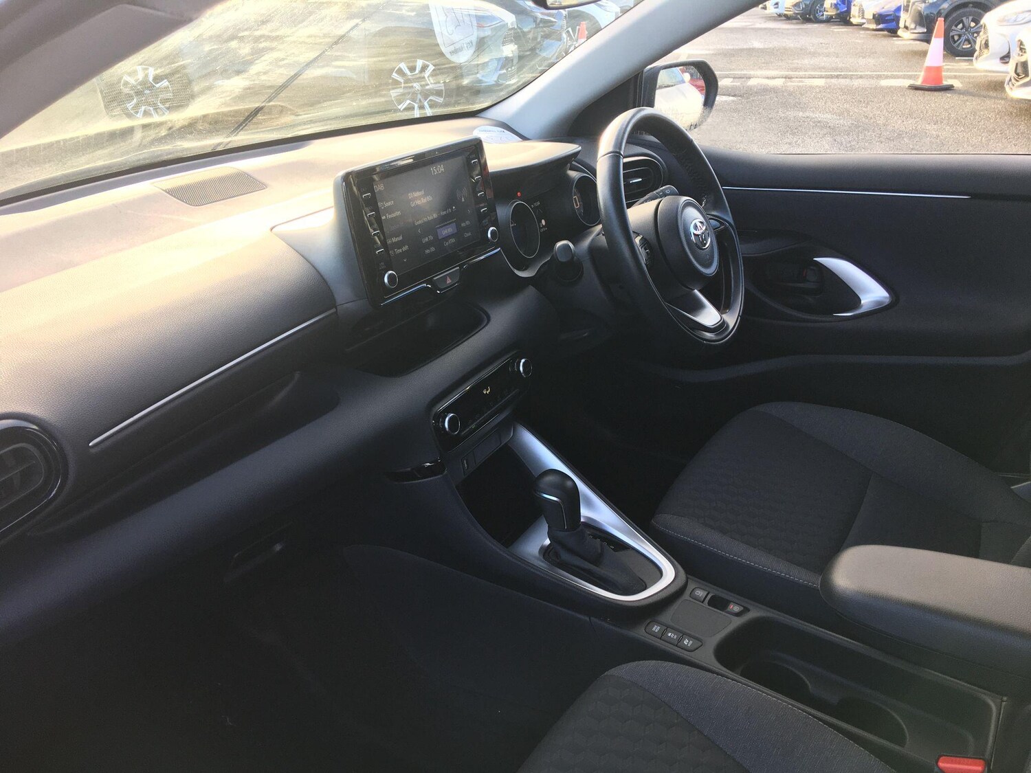 Used Toyota Yaris 2023 for sale - 77524406: Photo 15