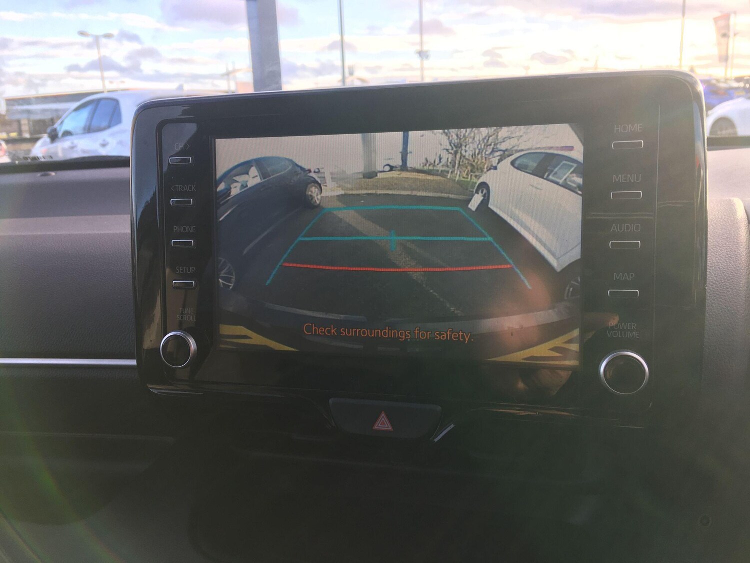 Used Toyota Yaris 2023 for sale - 77524406: Photo 18