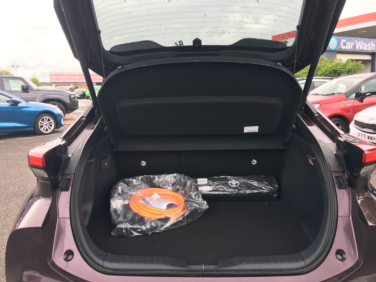 Used Toyota C-HR 2025 for sale - 76259275: Photo 12