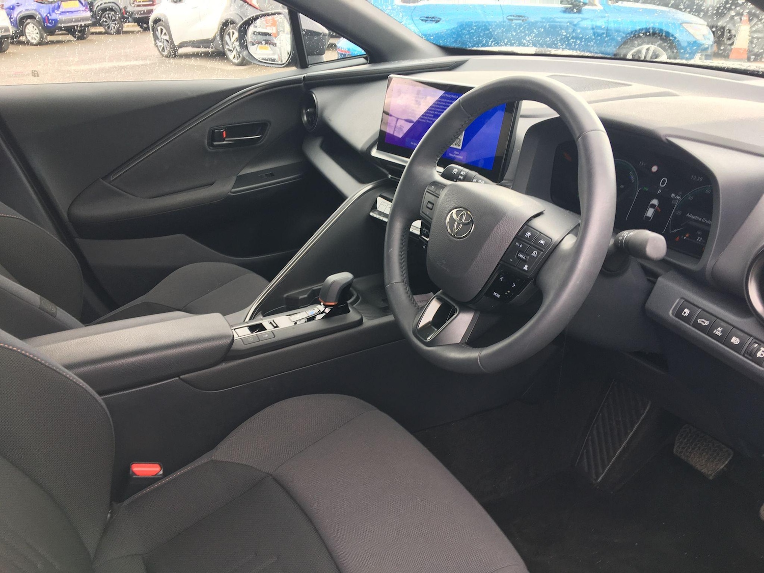 Used Toyota C-HR 2025 for sale - 76259275: Photo 13