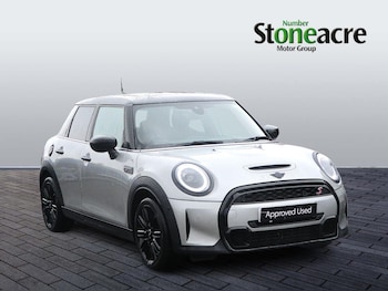 Used MINI Hatch 2024 for sale - 79621512: Photo