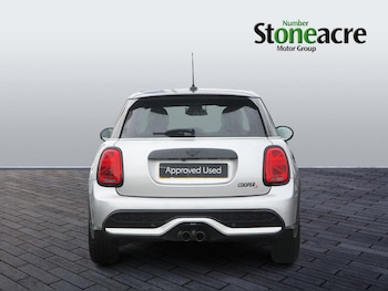 Used MINI Hatch 2024 for sale - 79621512: Photo