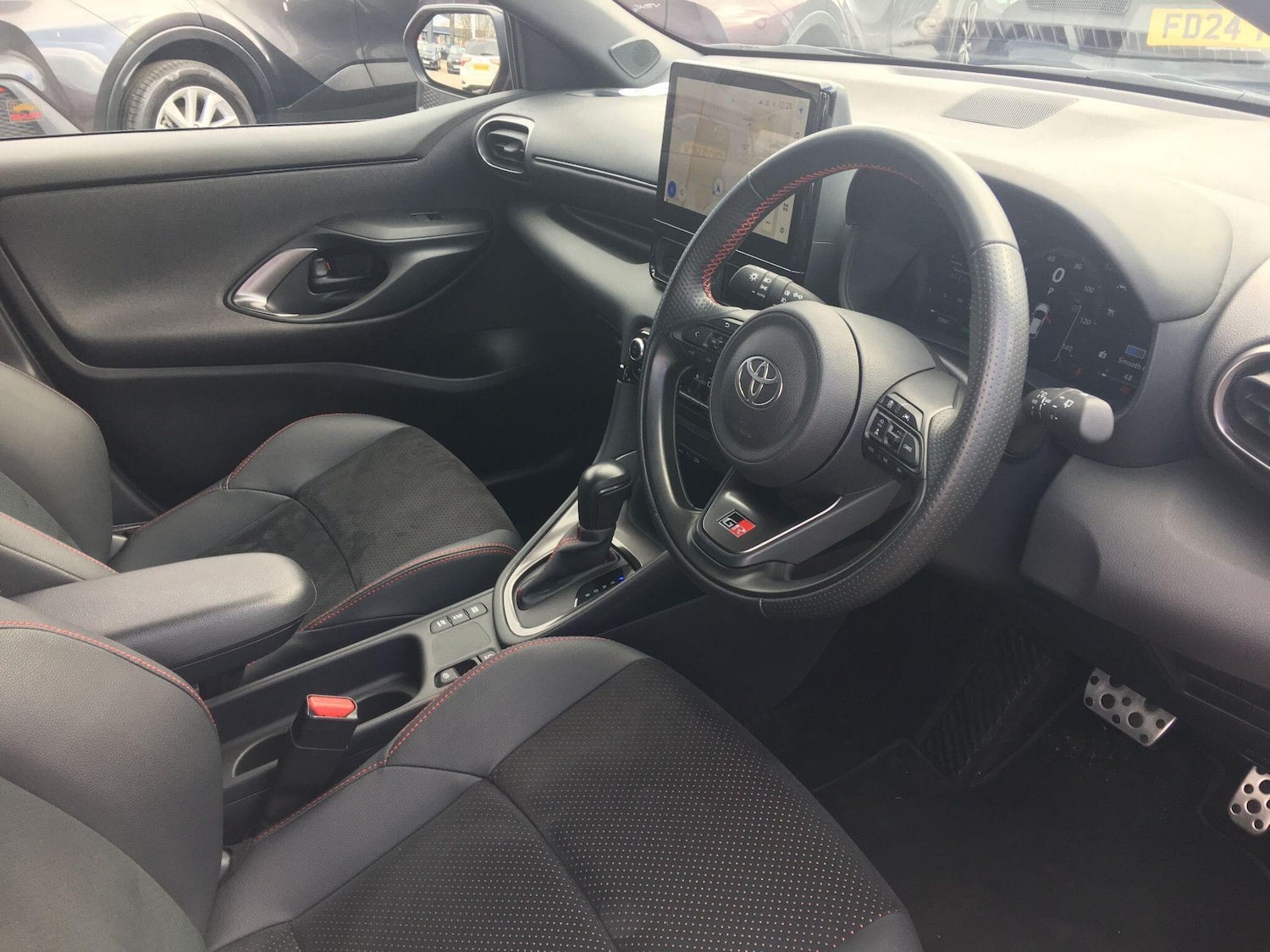 Used Toyota Yaris for sale - 78115054: Photo 13